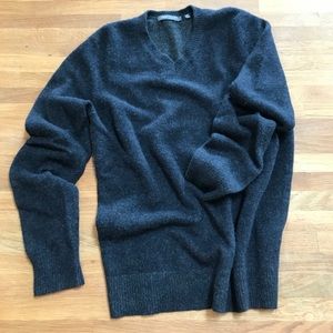 Vince cashmere sweater men’s large.